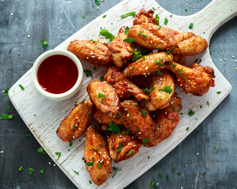 Chicken wings with ginger, leeks and honey, perfect for the Super Bowl