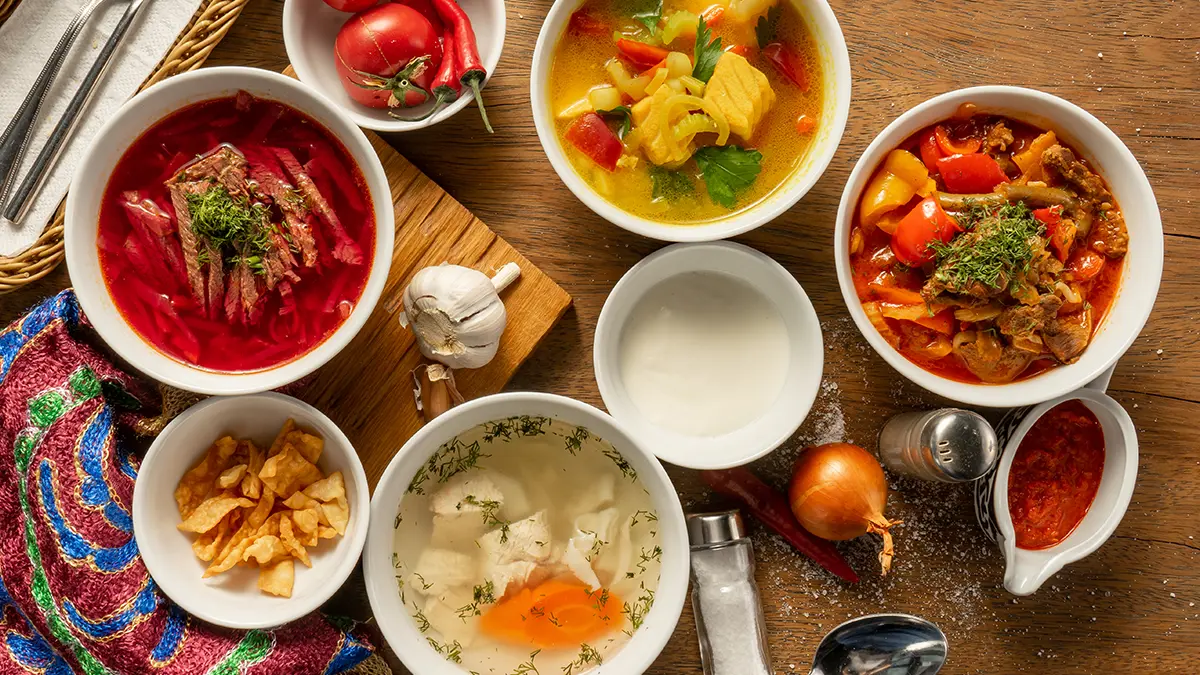 20 recettes de soupes aux légumes, de potages et de soupes aux poireaux